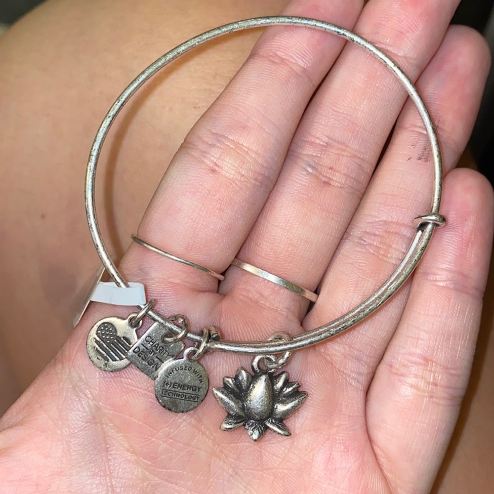 NWT Lotus Alex and Ani